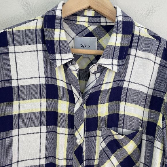 Rails Womens Medium Plaid Button Up Shirt Long Sleeve Flannel Top - Picture 2 of 9